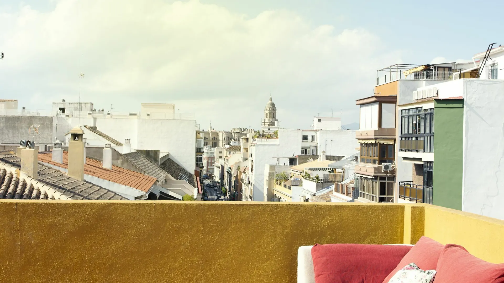 Terrace Relax Apartment. City & Beach Málaga Appartement